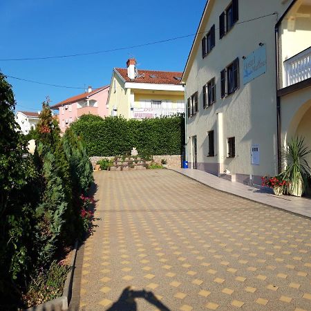 Hostel Marinus Sveti Vid-Miholjice Екстер'єр фото